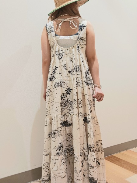 Sleeveless tiered dress
