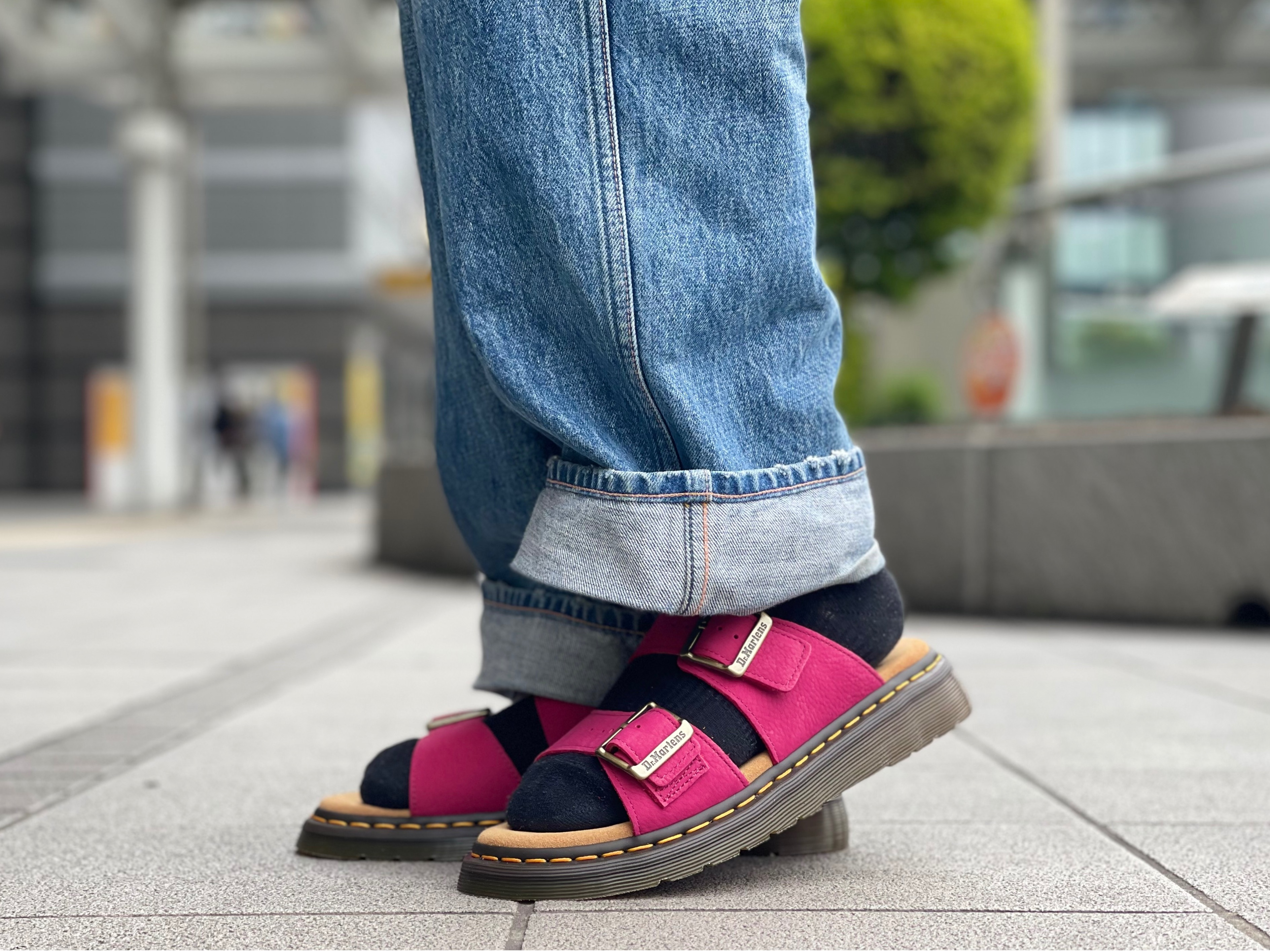 新作】AW25 サンダル JOSEF FUCHSIA PINK │ドクターマーチン