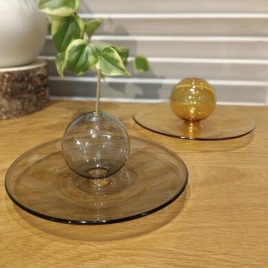 ガラスのお香立てのご紹介♪