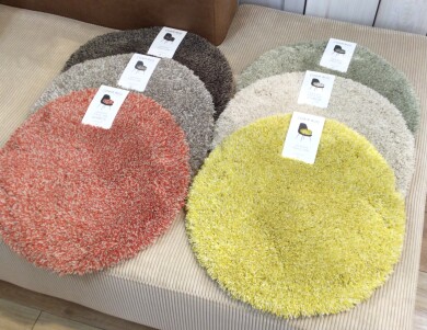 洗えるチェアラグ『fucca 』♪