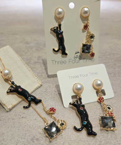 かわいい猫アクセサリー入荷しました🐱