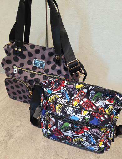 新作のバッグ入荷しました✨