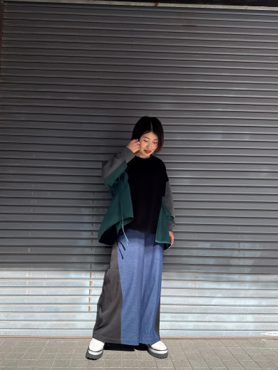 NEW IN💙サイドギャザープルオーバーのご紹介！！