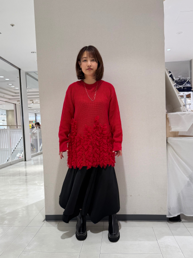 NEW IN🖤チュールフリルニットプルオーバーのご紹介❤️