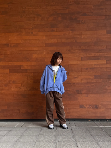 NEW IN🤍バックツイストパーカのご紹介！！