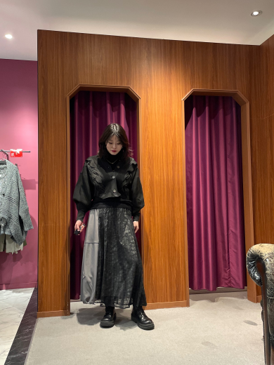 NEW IN🩶【SALE】レースプリーツ切替スカートのご紹介！！