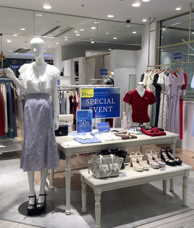 🌟SUMMER SALE🌟店内MAX50％OFF🌟