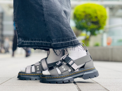 【新作】SS25 サンダル　PEARSONⅡ  GUNMETAL＋ MIST GREY