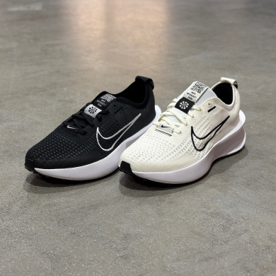 【NIKE】 軽量で快適な新型ランニングシューズ‼
