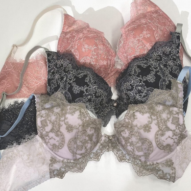 【新色】脇スッキリタイプ。グラマラス＆リッチな谷間をメイク【グラマリッチ（Ｇｌａｍａ−Ｒｉｃｈ）】 ３／４カップブラ