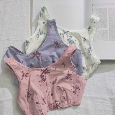 ナイトアップブラ（Ｎｉｇｈｔ　Ｕｐ　Ｂｒａ）　眠っている間のバストをサポート