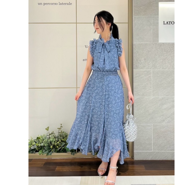 <SALE>ふんわりとした揺れ感が魅力的なワンピース🌹