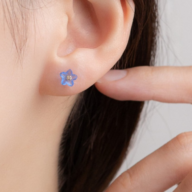 ネモフィラピアス(片耳用)