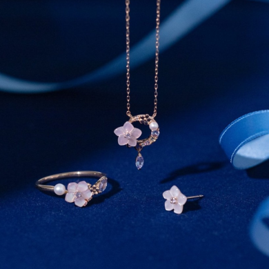 12月のバースフラワー