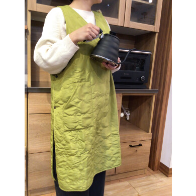 ほっこり暖かいエプロン、キルトタブリエ♪