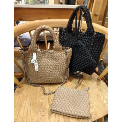 新入荷♪バッグのご紹介