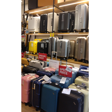 ☆キャリーケース大量入荷☆