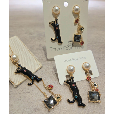 かわいい猫アクセサリー入荷しました🐱