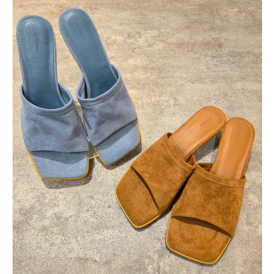 夏にオススメのサンダルをご紹介✨