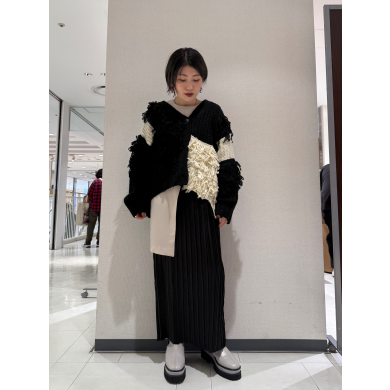 新作！！コーディネートのご紹介🤍🖤