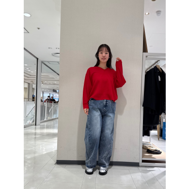 NEW IN❤️シアーバックタックニットプルオーバーのご紹介!!