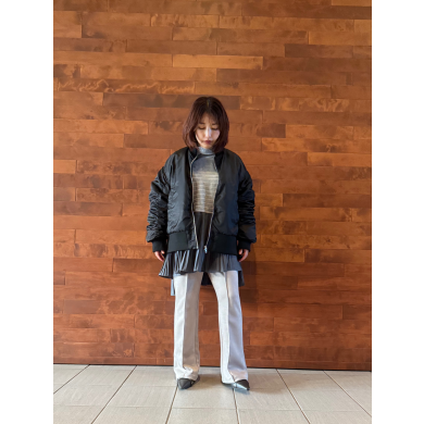 NEW IN🖤ギャザージップブルゾンのご紹介!!