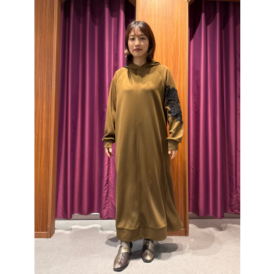 NEW IN🤎レースモチーフワンピースのご紹介！！