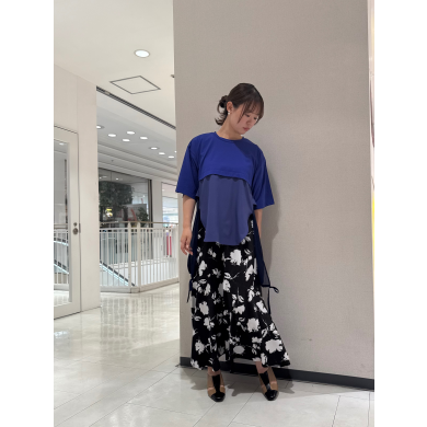 ☆SALE☆バックフリルTシャツ