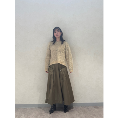 NEW IN💛リバーシブル起毛ニットプルオーバーのご紹介!!