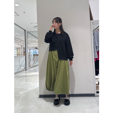 NEW IN🖤切替アシンメトリーワンピースのご紹介！！