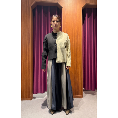 NEW IN🤍2WAYバイカラーニットカーディガンのご紹介!!