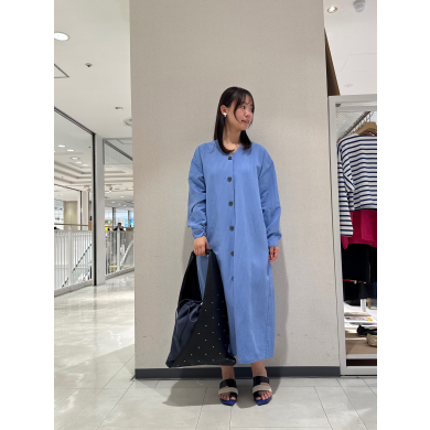 NEW IN💙バックギャザーライトコートのご紹介!!