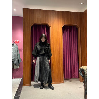 NEW IN🩶【SALE】レースプリーツ切替スカートのご紹介！！