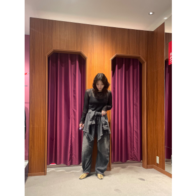 NEW IN🩶セルロースデニムタックパンツのご紹介!!