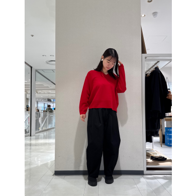 NEW IN❤️シアーバックタックニットプルオーバーのご紹介!!