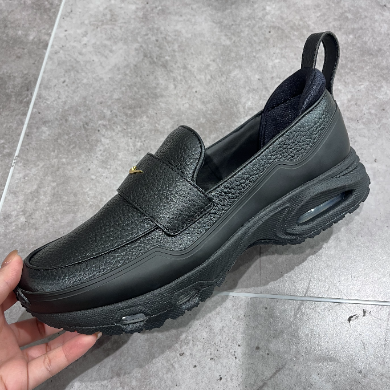 【NIKE／W AIRMAX PHENOMENA】NIKEローファー再入荷🖤