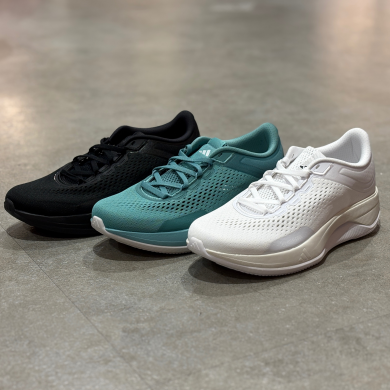 【ADSIDAS】 室内トレーニング向けシューズが入荷‼︎