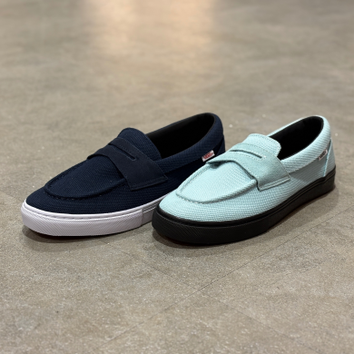【VANS】人気のローファータイプに新作が登場‼