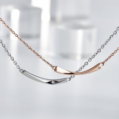 2人の想いをつなぐペアジュエリー