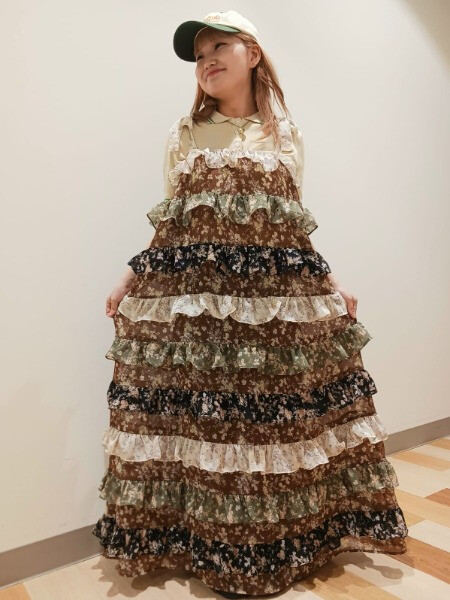 Flower frill dress coordination 